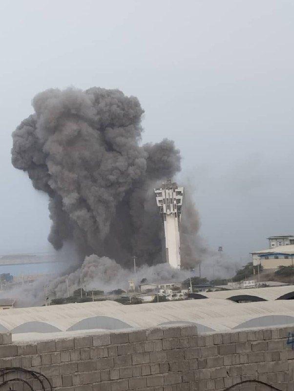 多份报道和视频（时间为2026年7月15日）证实，美军的打击目标包括恰巴哈尔港的