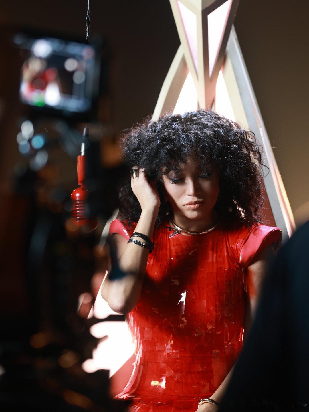 香缇莫加盟声生不息华流季 声生不息加盟《声生不息》，香缇莫以穿透灵魂之音，绘就华