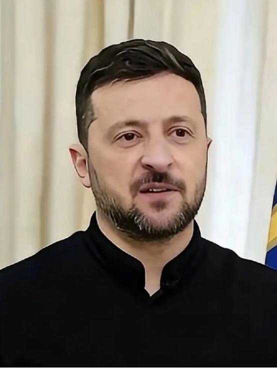 泽连斯基不装了！直接放话给美国，表示自己就算战败，也绝不割让领土求和，一点后路都