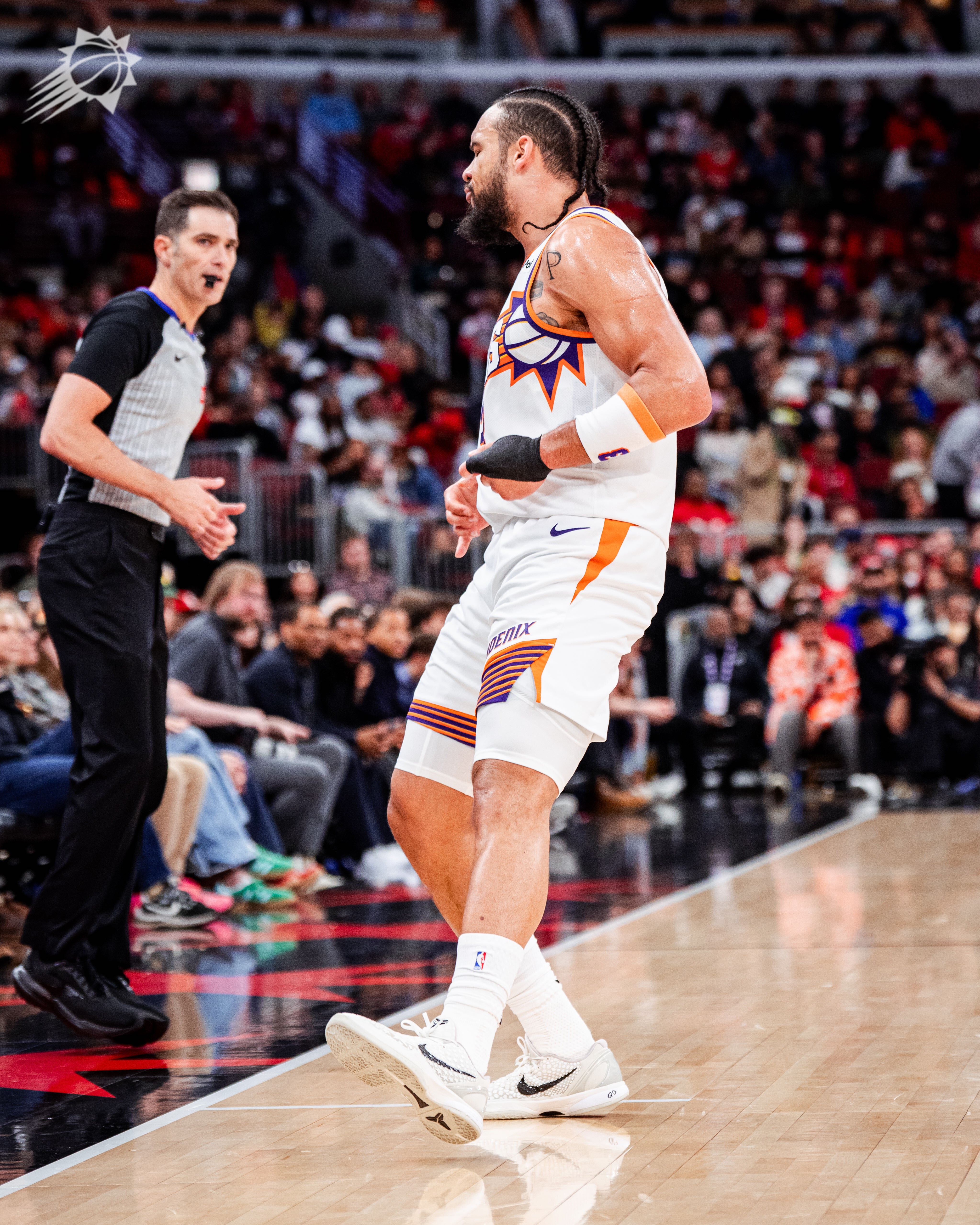 📊 龙哥拿下15分4篮板3助攻2抢断 菲尼克斯太阳 ｜太阳vs公牛 ｜旭日东升