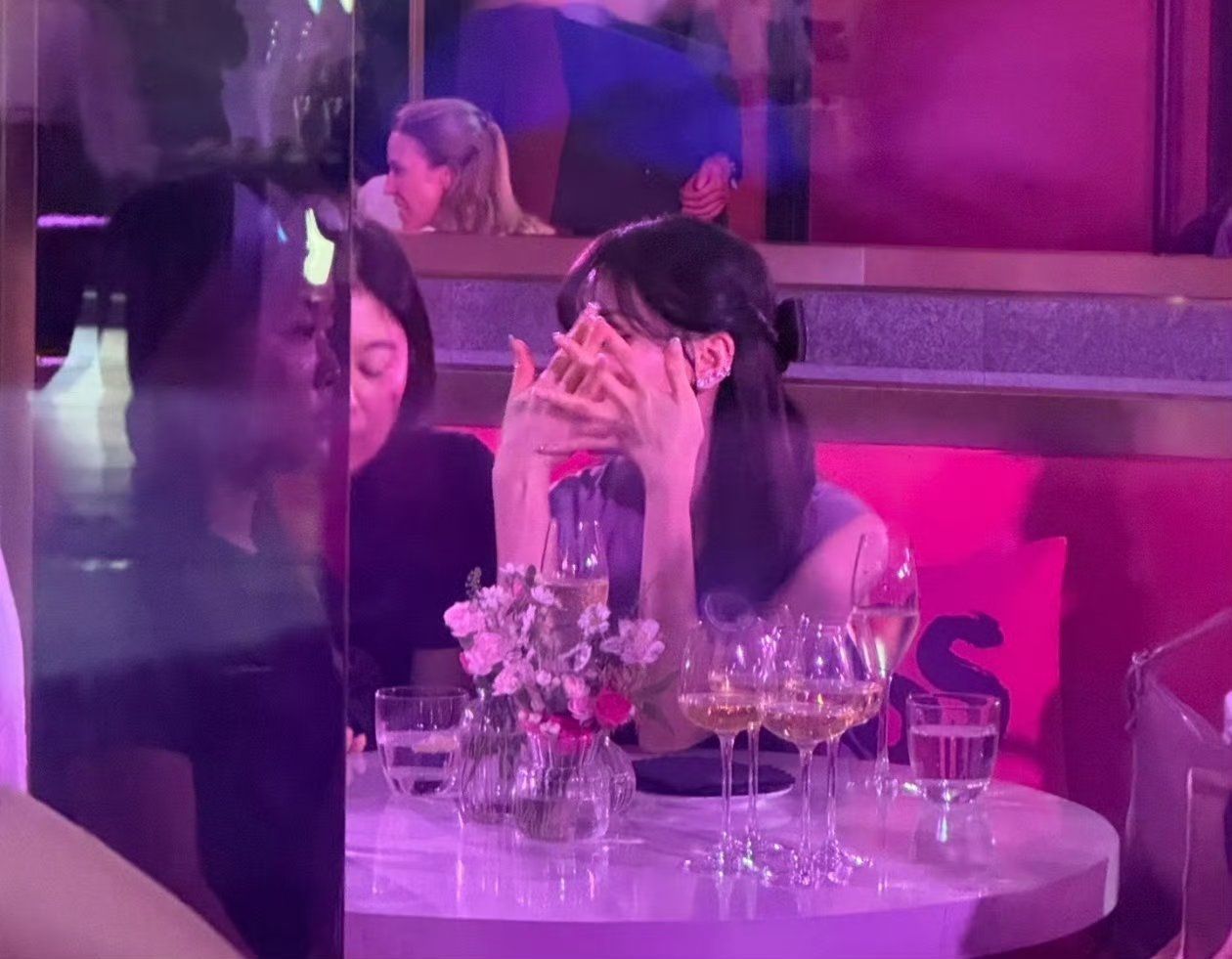 热巴宝宝这手啊啊啊斯哈[舔屏] ​​​