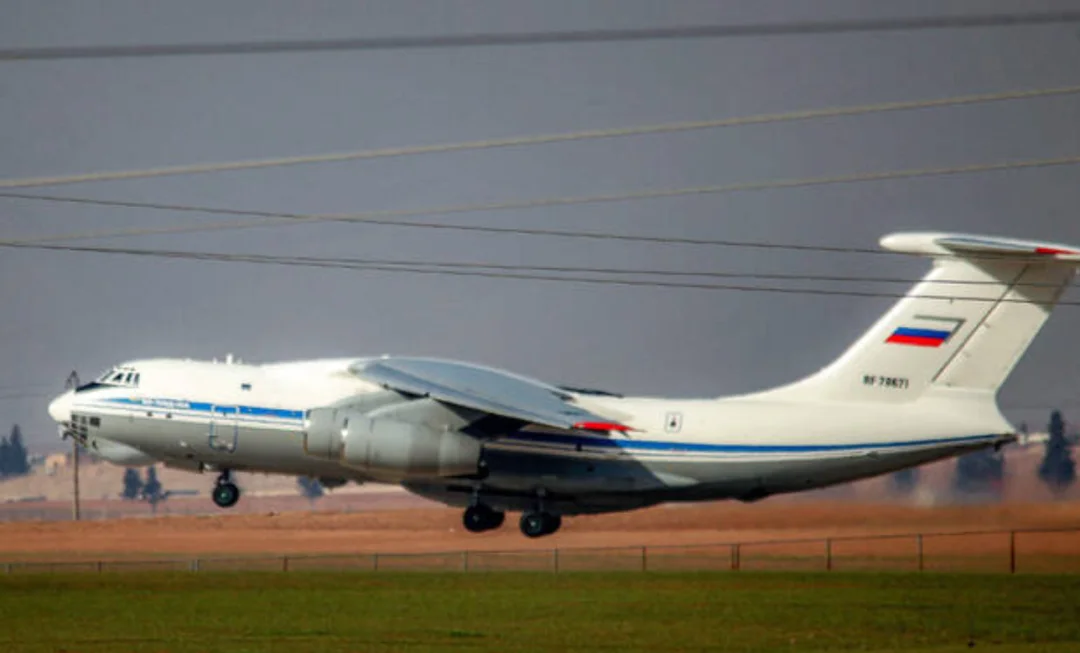 俄军运输机在克里米亚坠毁，机上29人全部