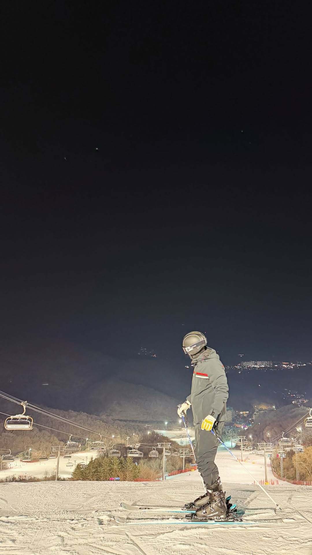 “CB百蓝_。260119崔始源 ins story更新： 