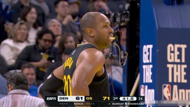 勇士老将霍福德真是让人热泪盈眶！在今天进行的勇士和掘金的比赛中，目前两队的上半场