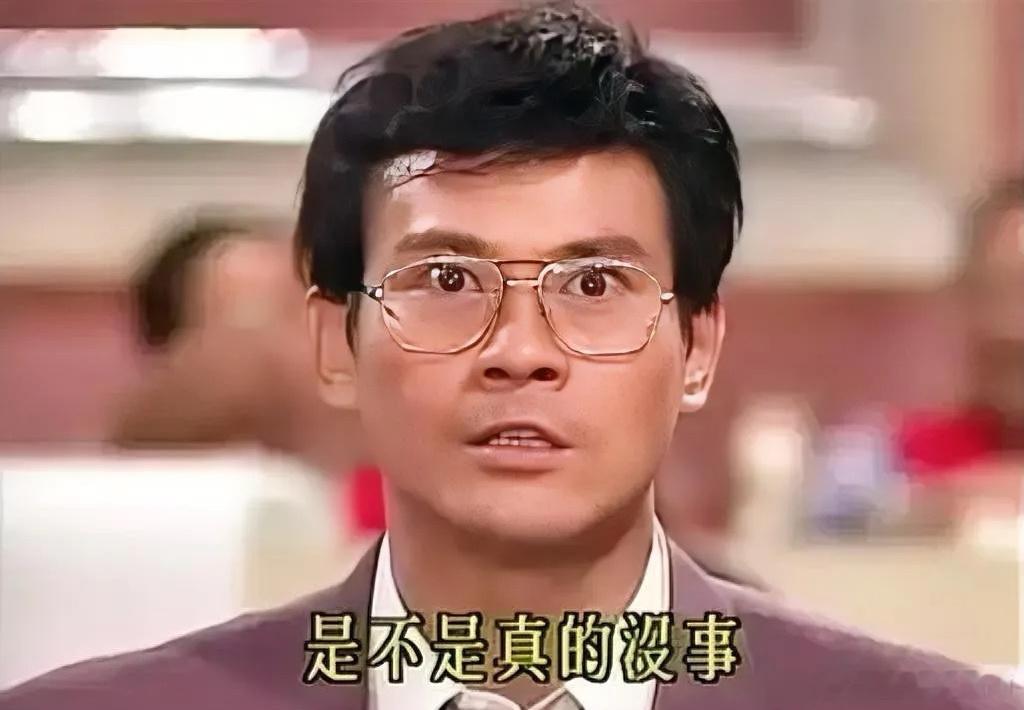 11月6日，三大指数探底回升，缩量上涨难以持续，不宜过分乐观。美股和亚太股市大幅