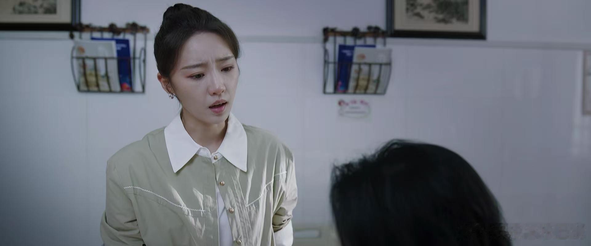 张月新剧原生家庭张月新剧妈妈控制欲好强 她明明有能力有想法，却因为一句“妈妈生病