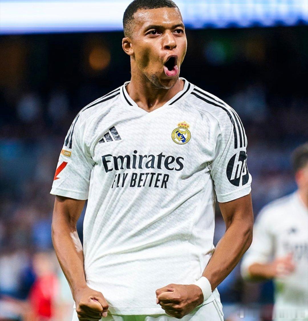 今晚欧冠，曼城主场迎战皇马，将会擦出什么样的火花呢？咱们拭目以待！曼城在主场比赛