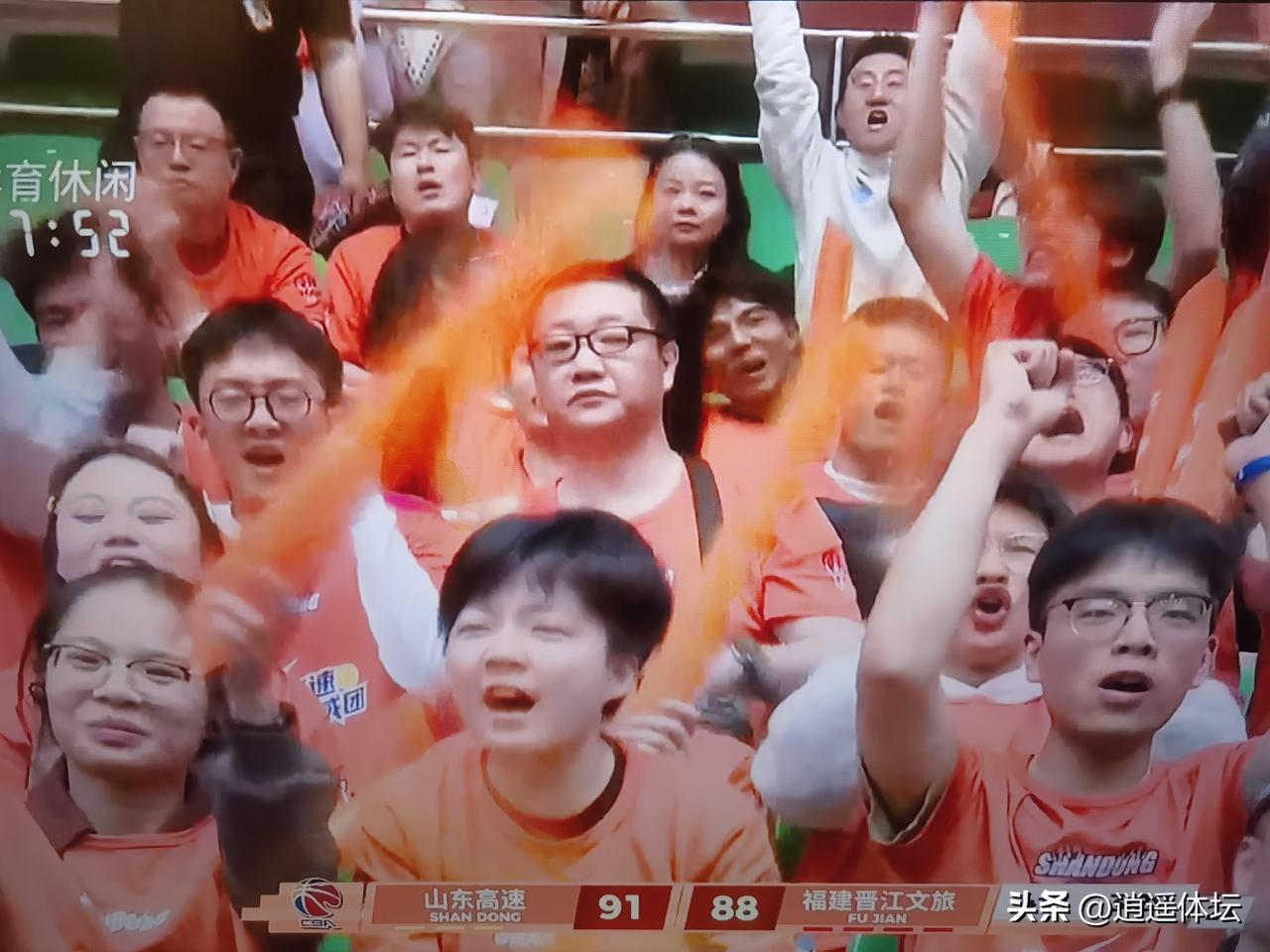 山东高速102：93福建男篮，这场比赛到底是发生了什么，让这场比赛显得如此艰难！