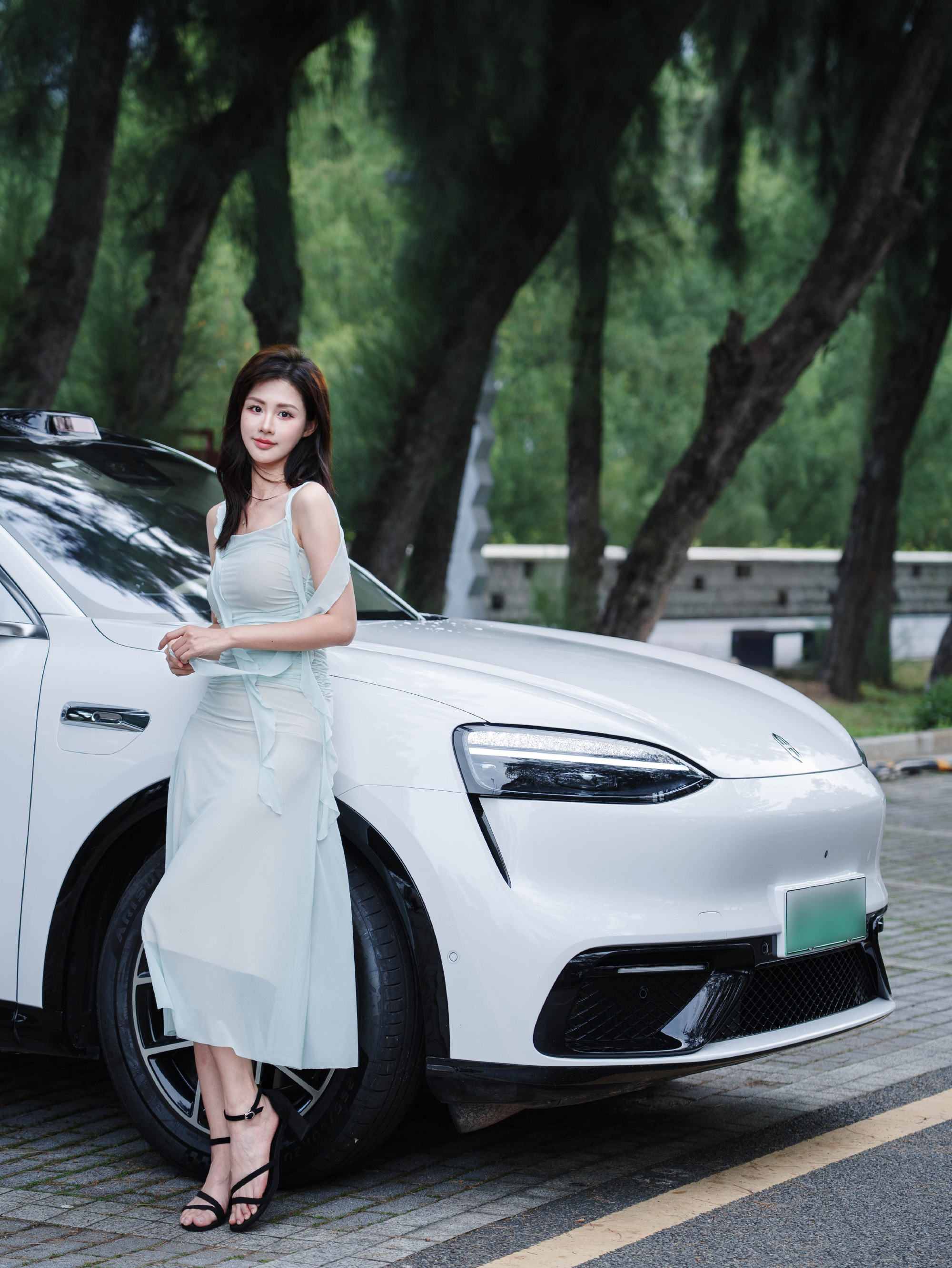突然觉得有车真的很方便自驾露营什么的随时出发，不用卡点赶交通，生活自由度直接拉满