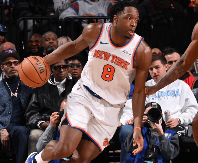 尼克斯阿奴诺比单场7次失误，创造本赛季球员失误新记录。

在刚刚结束的一场焦点战