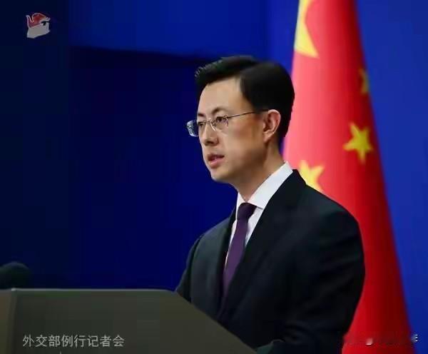 关于菲律宾会不会拖走仁爱礁那艘破船，答案很明确：不会主动拖，也不敢不拖，正被逼到