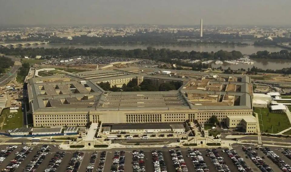 美国正在加急造武器？

据中评网5月7日报道：美国2027财年预算文件里写得明明