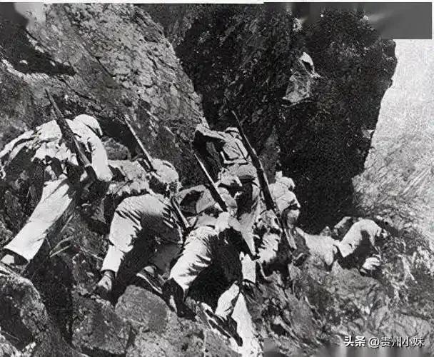 1947年，解放军久攻不下狮脑山，一到夜里，山上还传来小孩哭声，侦察兵冒险摸上山