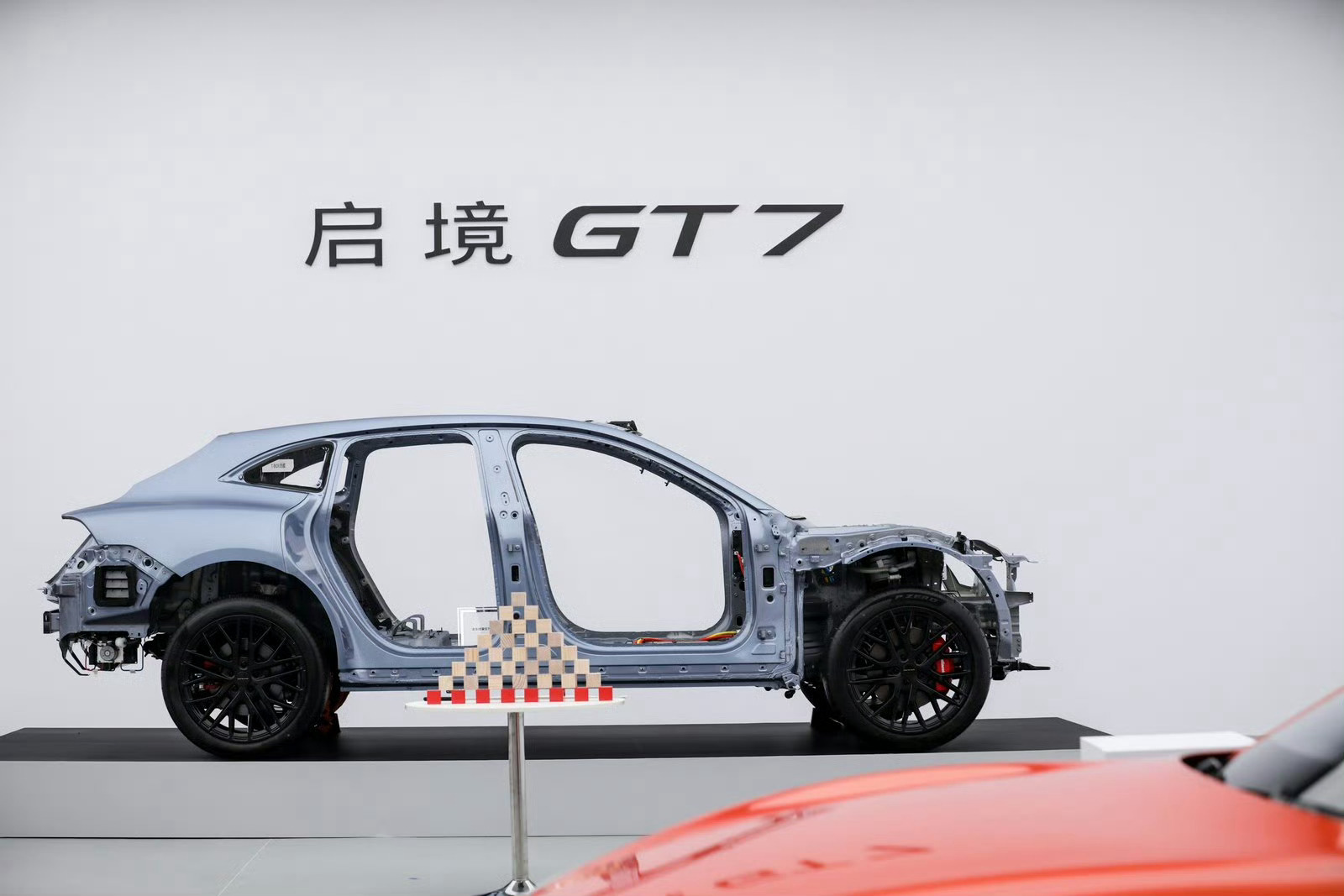 全球首拆L3架构量产实车启境GT7这次直接玩大的，全球首拆L3级自动驾驶架构量产