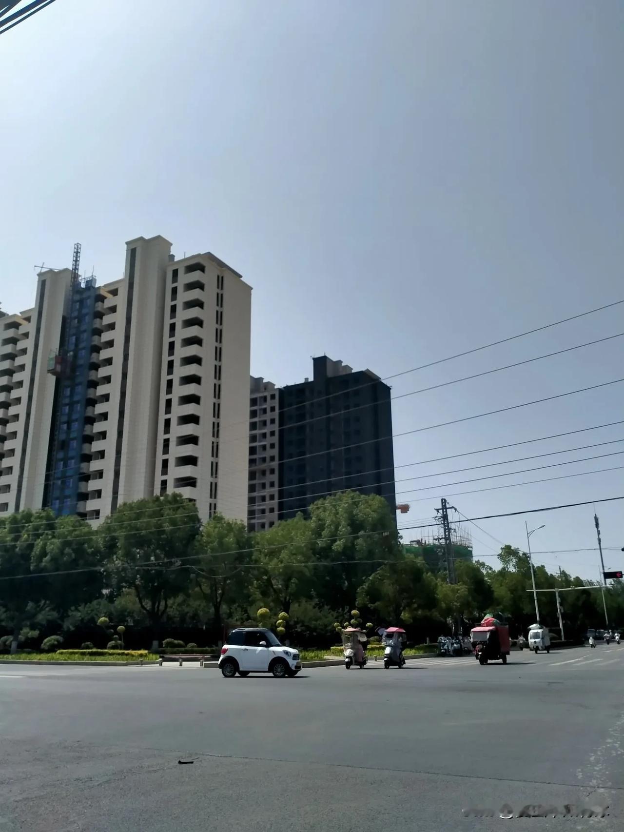 30万彩礼或许属于正常的价位，即便这样，也得遇上识货的“伯乐”才有可能嫁出去，男