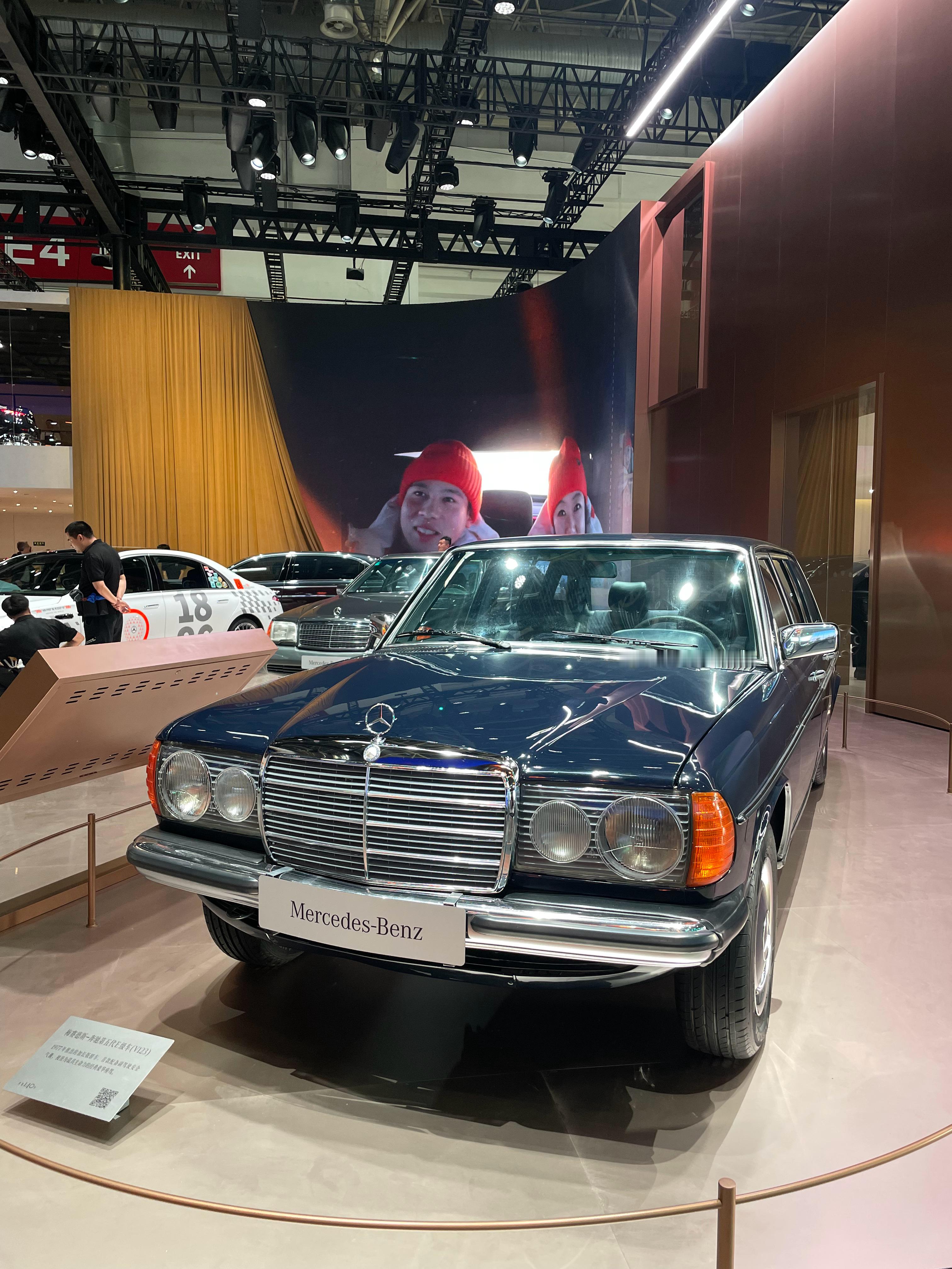 2026北京车展 路过奔驰展台，没看到加长GLC，坐等发布会吧 