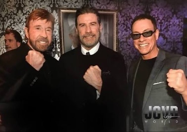 尚格·云顿怀念查克·诺里斯：  “在全世界知道我的名字之前,他已经相信了我。 "