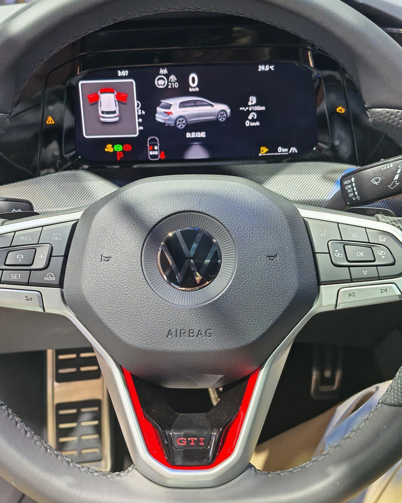 这是新能源平替时代到来后，大众品牌在华，最有德味，最保持品质，价格相对也最稳定的