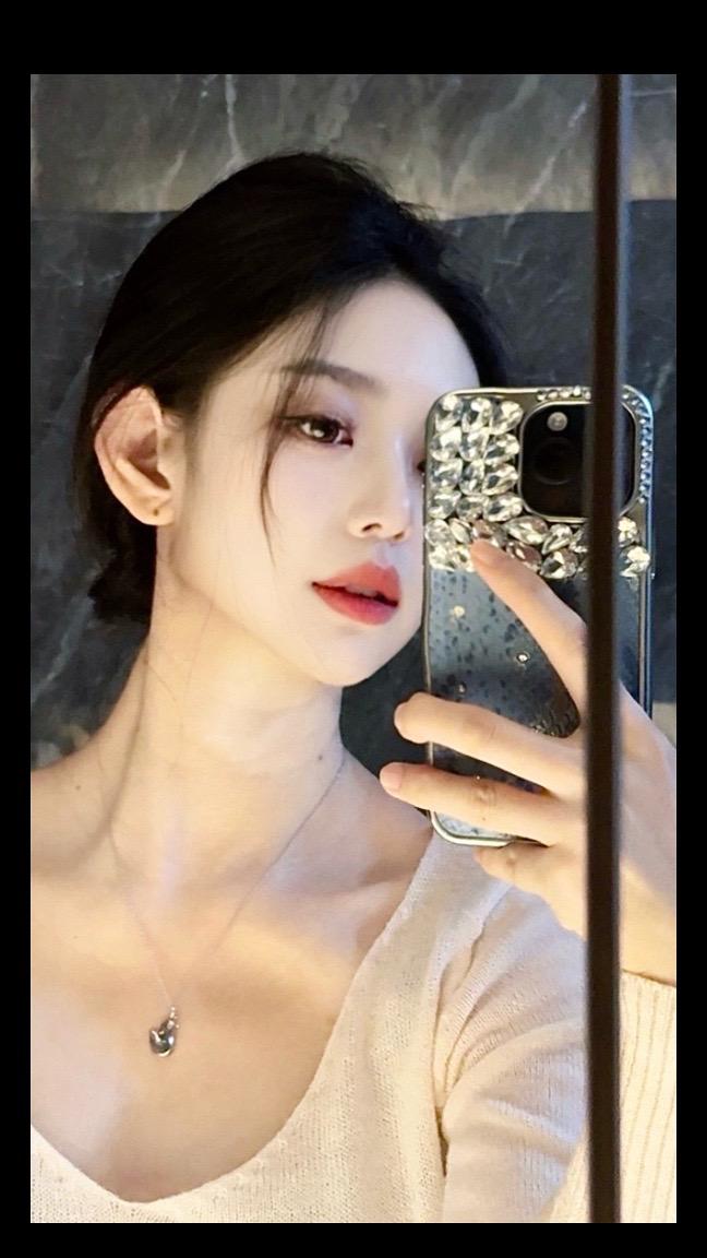 Ok允许自己短暂枯萎👌🏿 当妈的快乐和成为妈妈后一路打怪的艰难 是...