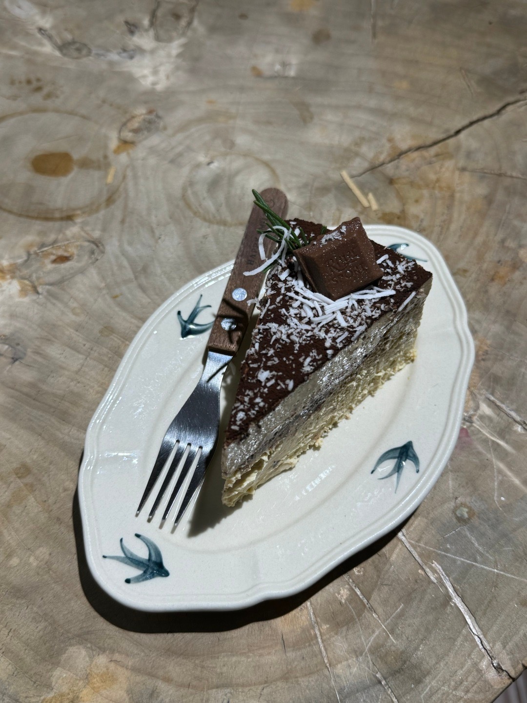 我真的要自己学做巴斯克了。天天去外面炫四十二块一小点的，吃之前像dy犯了，吃完觉