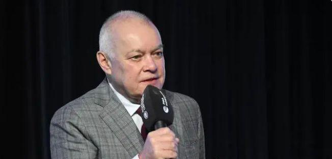 俄罗斯国防部正式终止了与普里戈津的协和餐饮公司的合同，该公司解雇了全部职员，此前