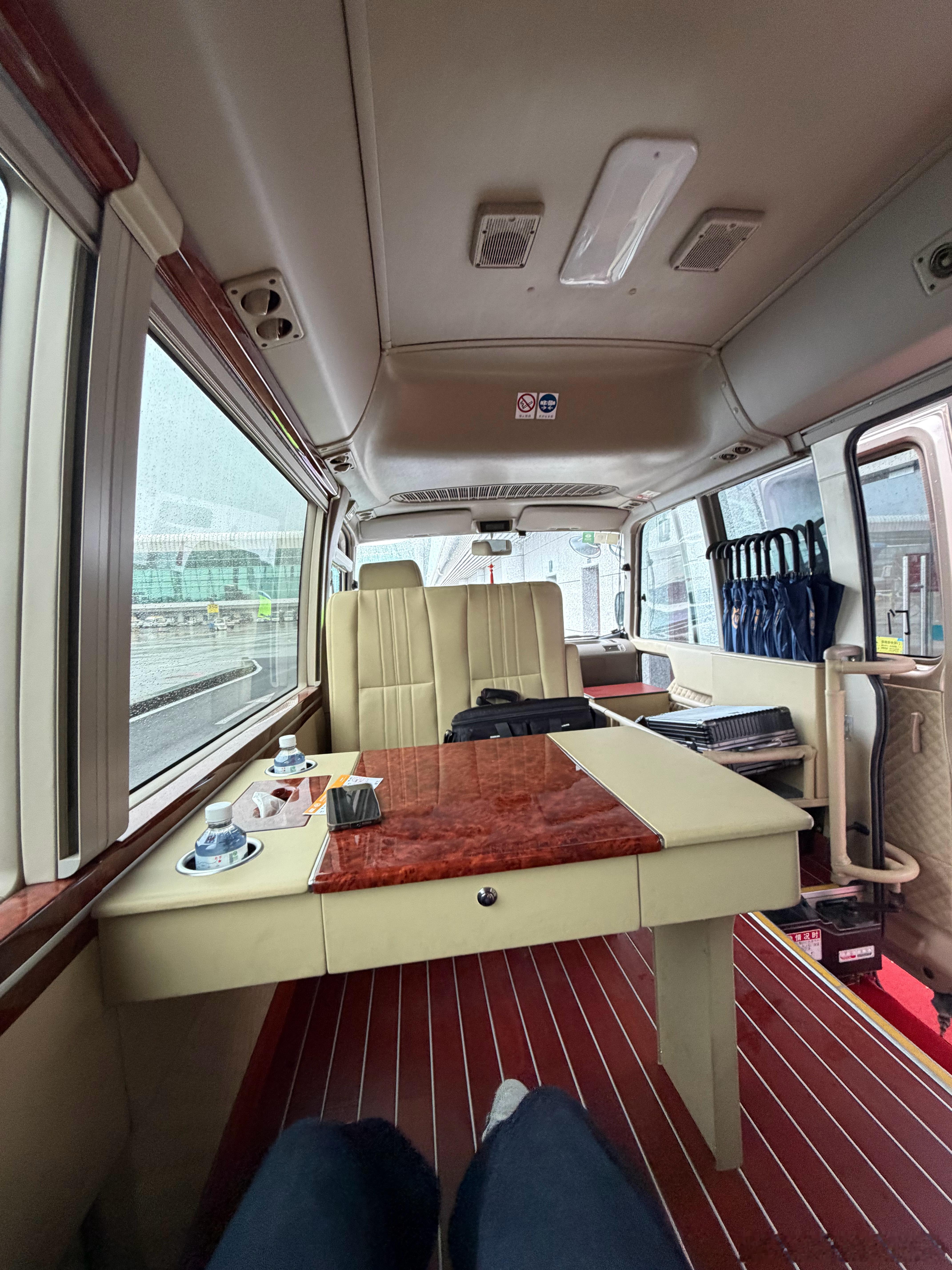 早上武汉 下午宁波 晚上杭州 这就是姚老板的一天跟姚老板混一天吃9顿