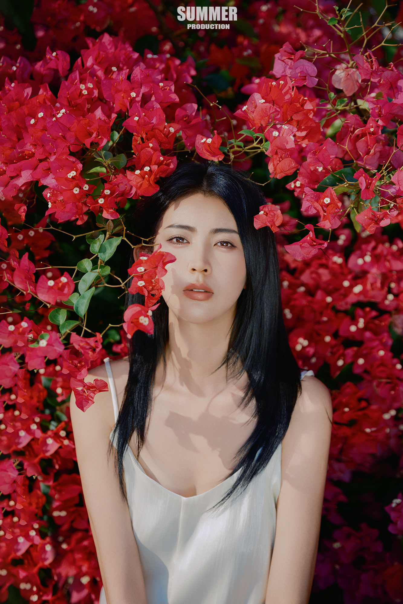 春天就要拍外景啊🌸珠海的三角梅太美了！个人写真少女写真写真少女日系写真珠海摄影