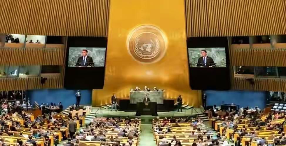 联合国秘书长发言人迪雅里克表示，倘若美国持续拖欠会费，极有可能丧失在联合国大会的