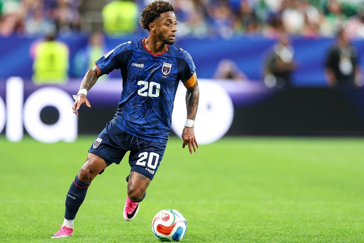 【FIFA回应佛得角队长强奸指控】巴西媒体《环球体育》报道，佛得角队长莱恩·门德