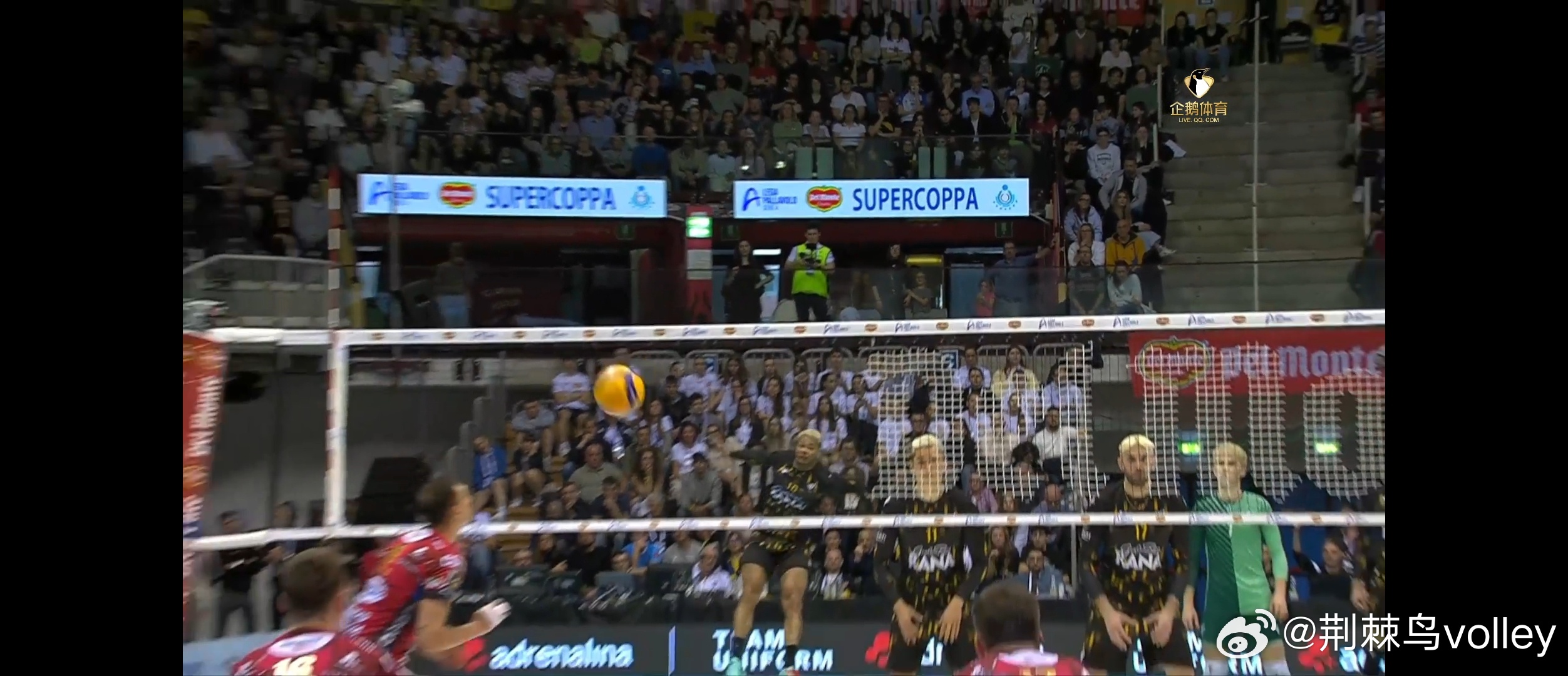 达兰第5发，进攻成功率目前高达83%。男排意大利男排超级联赛