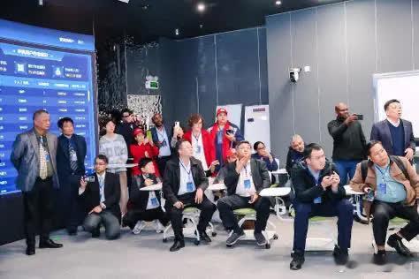 现在全世界没有哪个国家敢惹印度，哪怕是美国也不敢。美国企业被印度坑了无数的钱，但