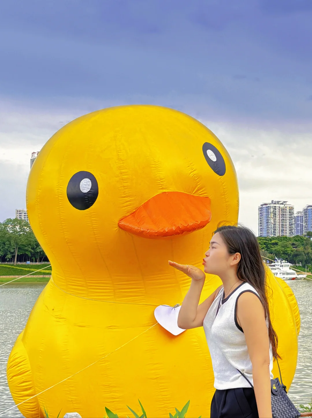 还没下线的小黄鸭🐥