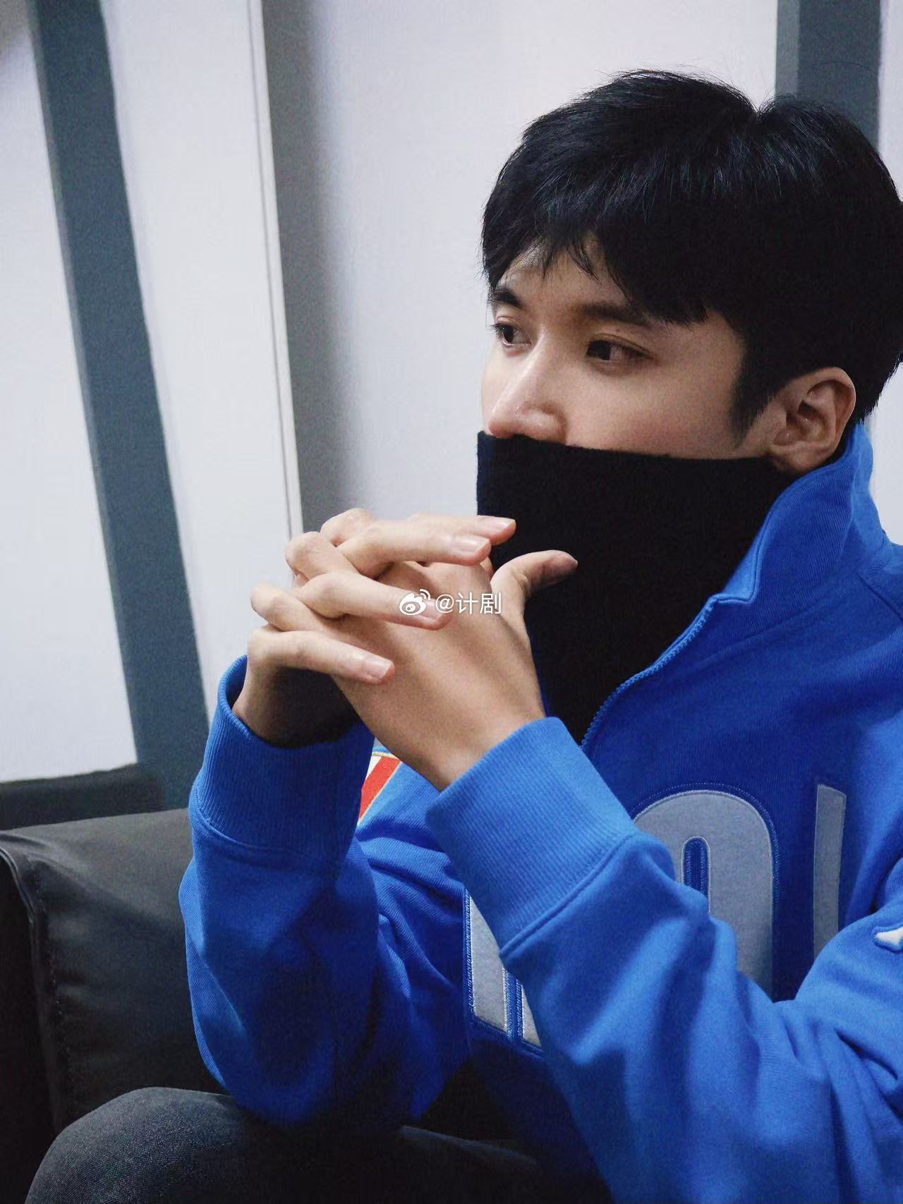 刘海到底为什么宽 刘海宽估计自己都没想到，来无限超越班想展示演技，结果大家全在关