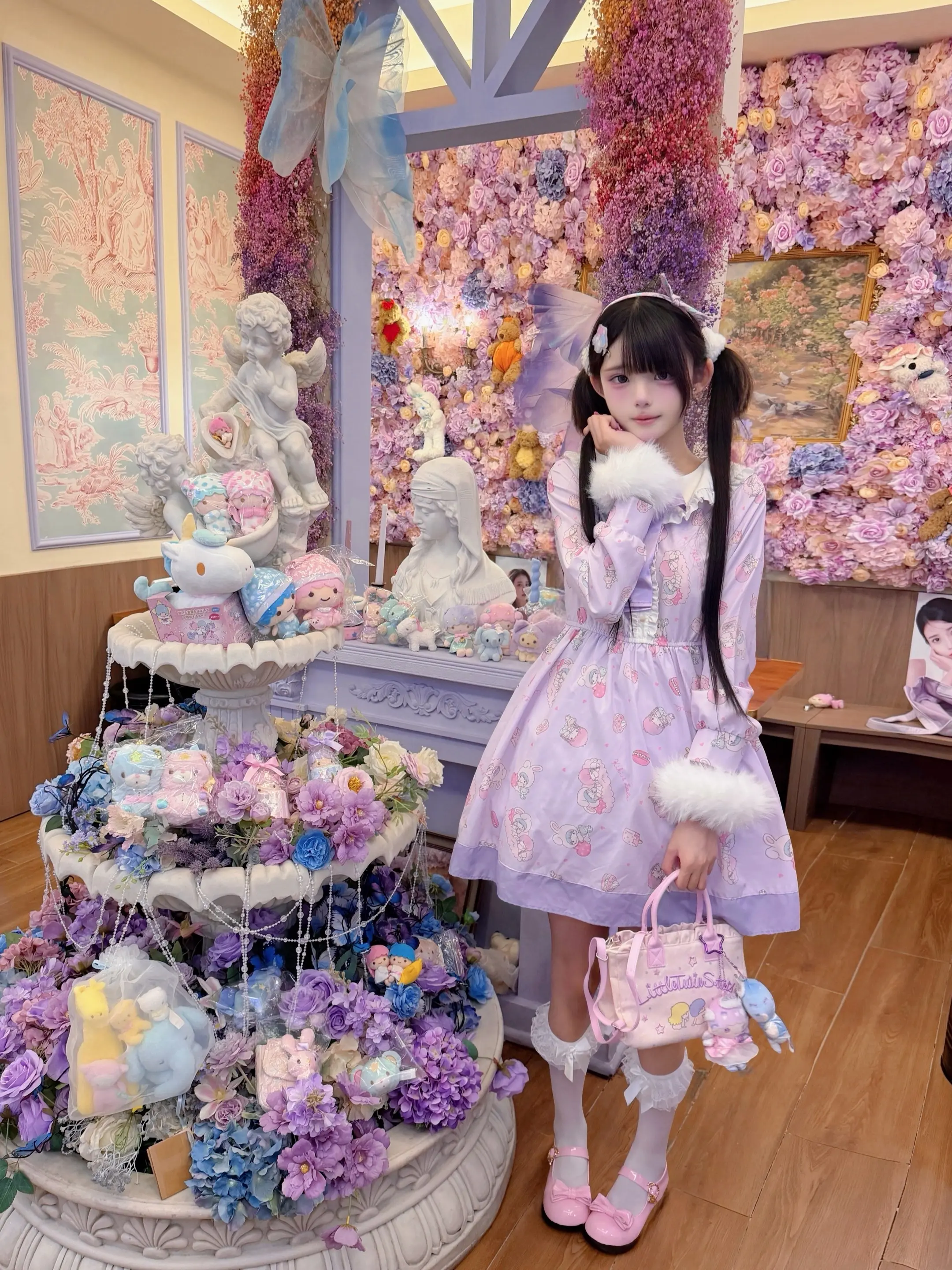 和同担带了双子星宝宝们出来拍照 kikilala和朋友们太梦幻了ww💜