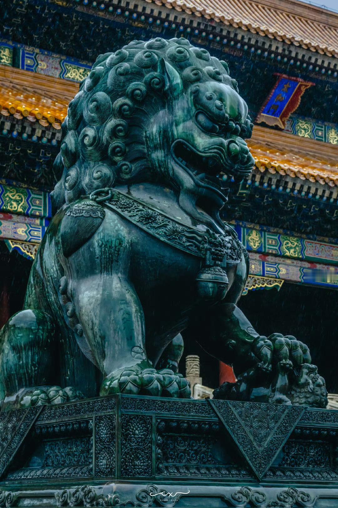 第二届北京范儿大赛即将启动雨落故宮，檐承千年。📷/​​​