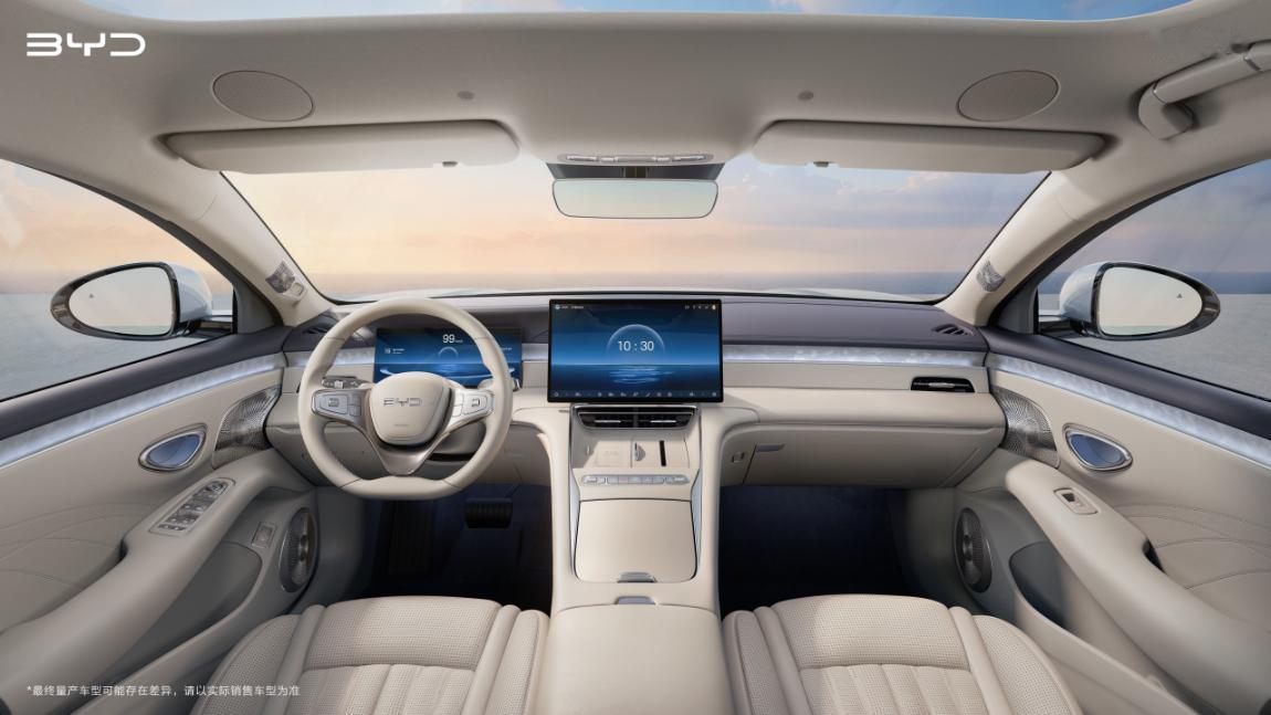 继3月5日全球首秀，近日，比亚迪海洋网首款大型旗舰轿车海豹08内饰官图正式曝光，