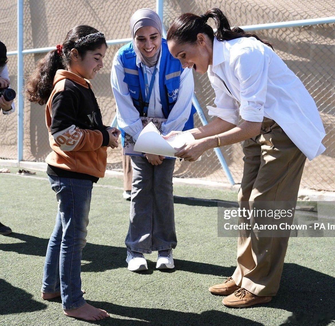 英国王室 🇬🇧2月25日~2月26日，苏塞克斯公爵夫妇访问约旦，重点关注人道