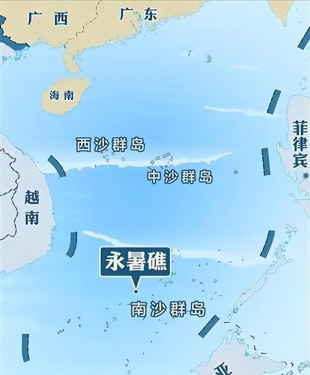365天，只休6天。这不是哪个打工人，是一艘船。

马来西亚网友拍下一张照片，放