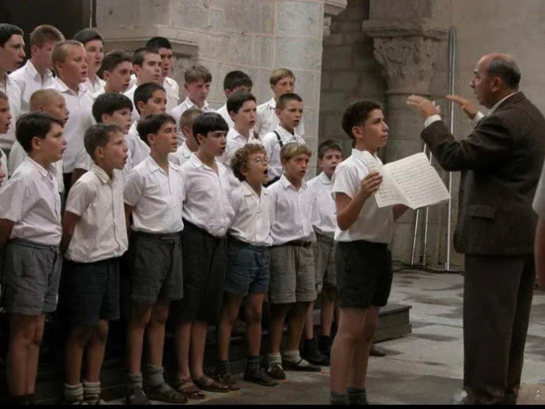 寒假不打烊寒假回家寒假学习 寒假必看！《放牛班的春天》：温柔能治愈所有荒芜✨寒假