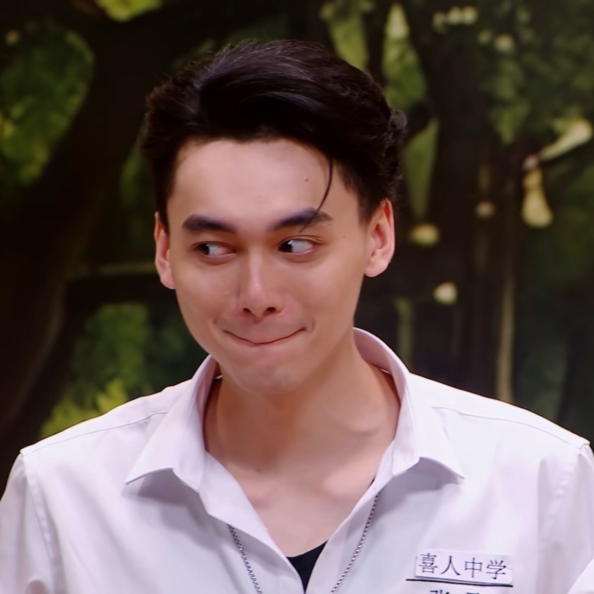 我去 真要代言百度网盘啊 