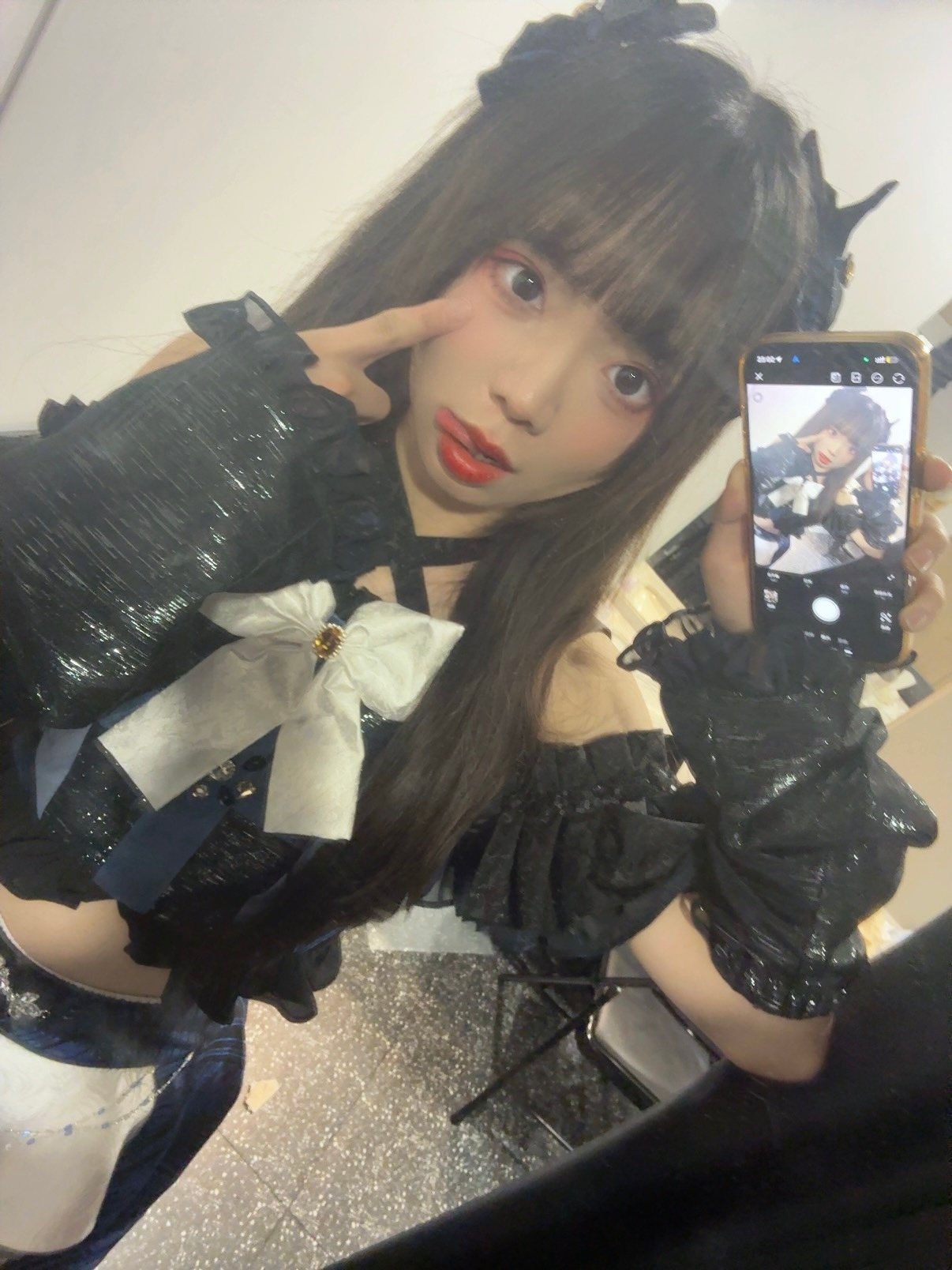 今天天气好好☁️适合跟我一起逃离办公室🪽兜系少女[超话] ​​​