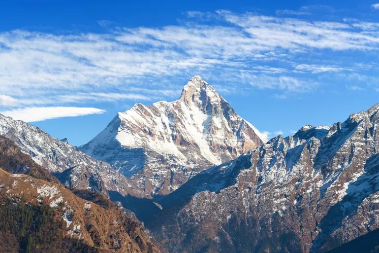 《纽约时报》的一项广泛调查揭露了冷战时期最秘密且最危险的间谍行动之一，当时美国和