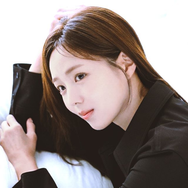 蔡秀彬 蔡秀彬 自修蔡秀彬头像壁纸更新   女神好漂亮啊  专栏 · LOVE蔡