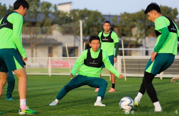 专注目标 做好自己🎯🏃 备战足协杯决赛！