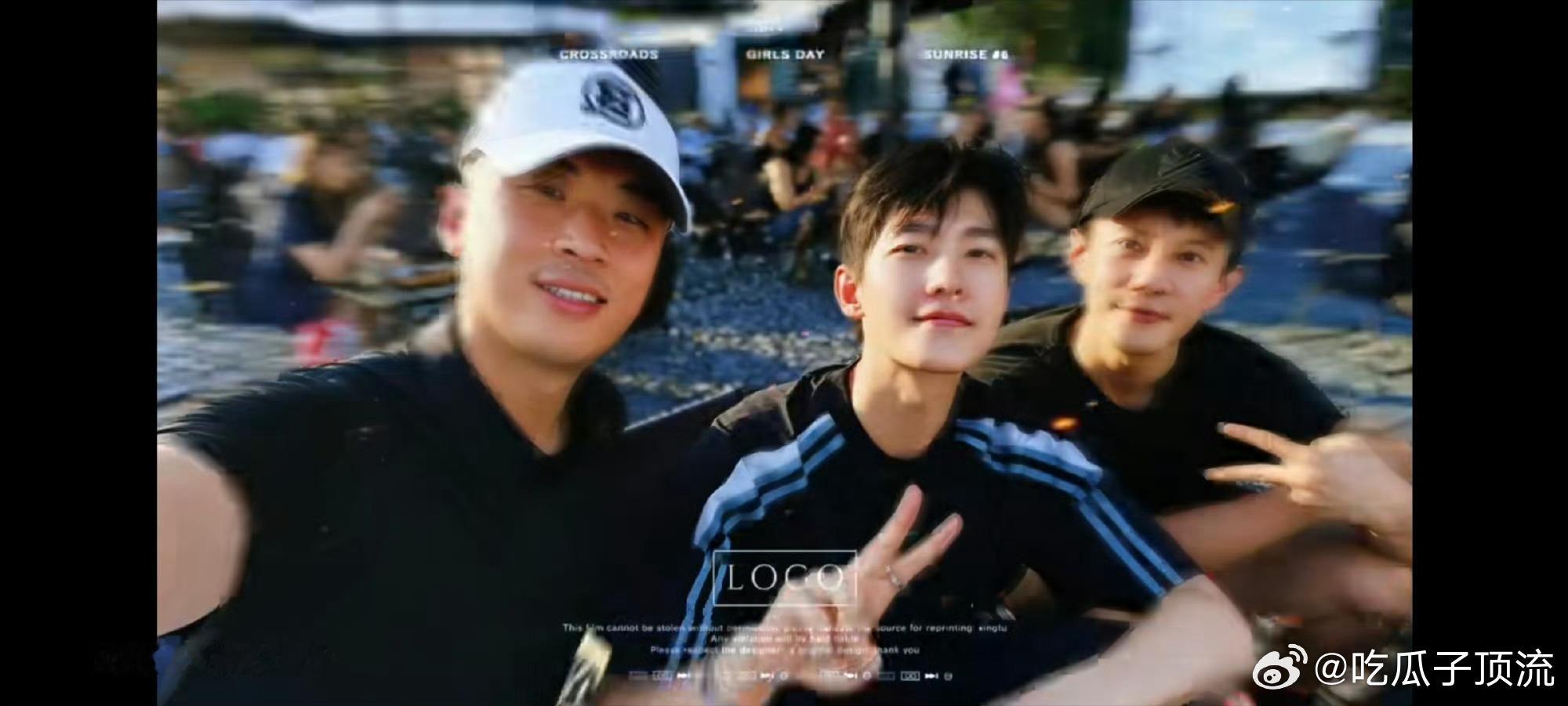每次刷到杨洋的各种生图，都想问一句今夕是何年？为什么他能一直这么帅，甚至越来越年