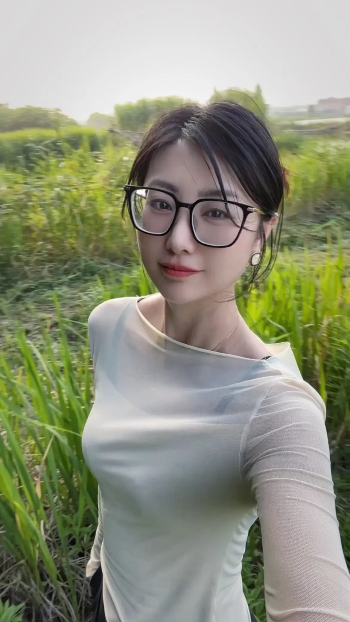 对的人，站在未来里。