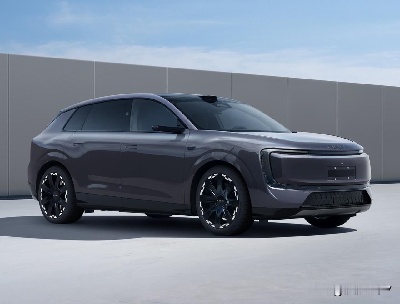 上汽奥迪性纯电能车E7X，最高时速230公里/小时。
乘坐4人。