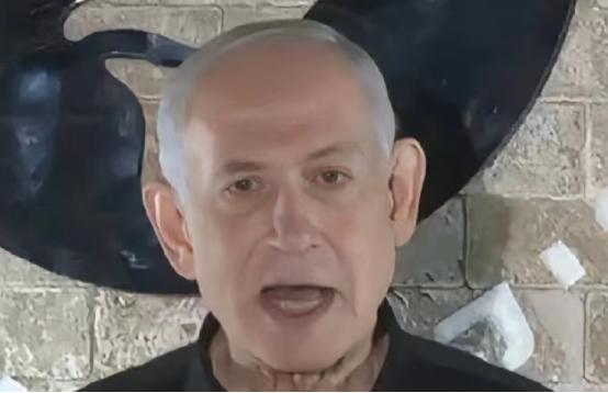 内塔尼亚胡是当今世界国家恐怖主义头目，远胜当年的希特勒。
 
很多人可能没看透，