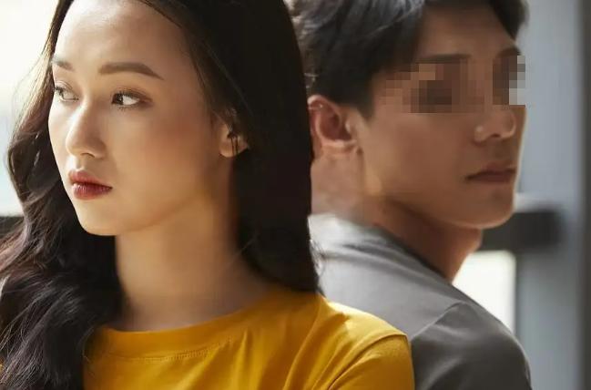 “何方妖孽？”上海男子擅自接来父母看望孙子，被妻子怒扇3耳光。男子说父母掏的首付