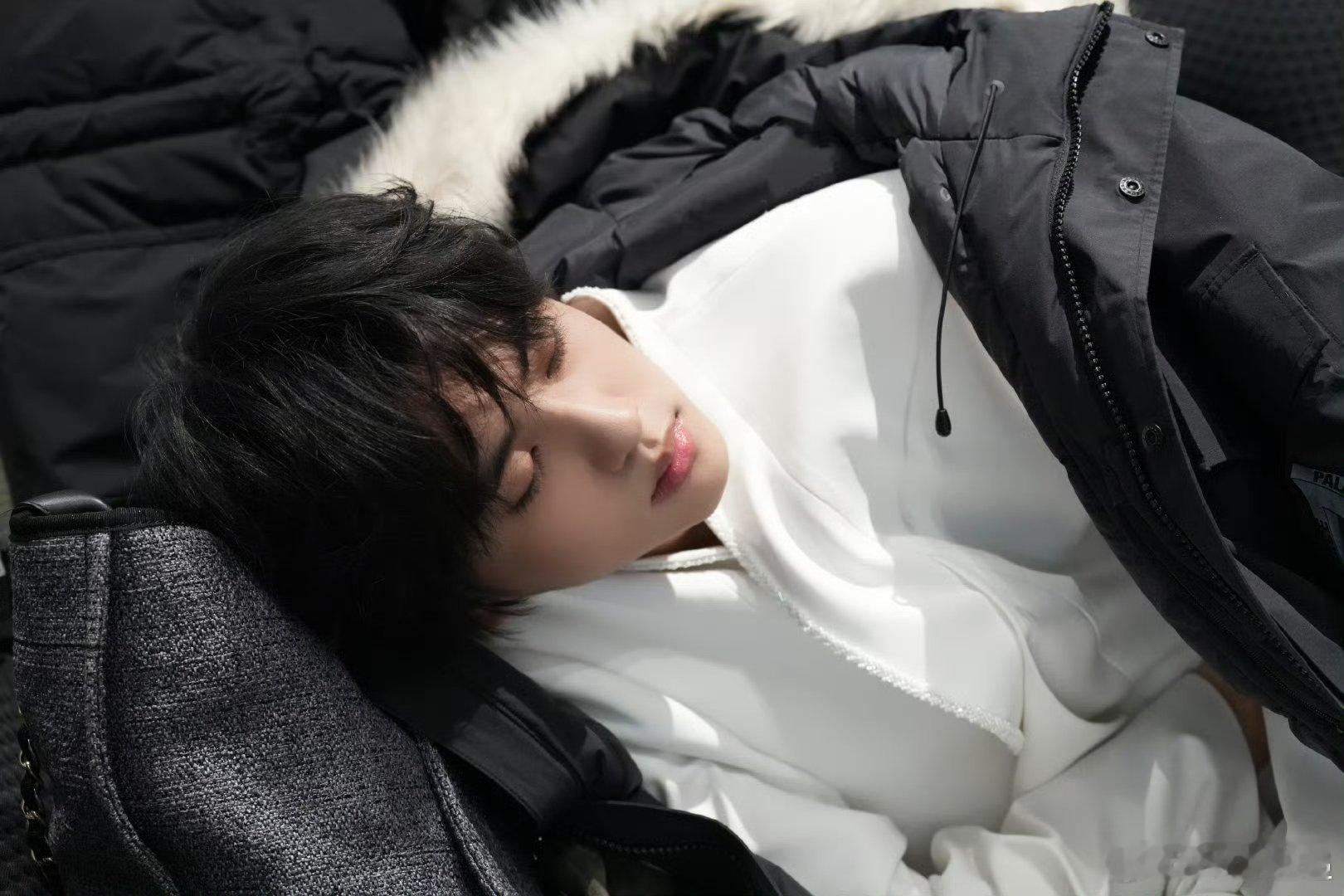 刘轩丞告黑简讯刘轩丞案件简讯 哈哈哈 